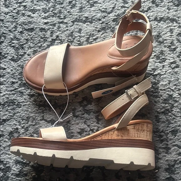 Cream and Brown Wedge Sandals with Cork Heel - Picture 3 of 10
